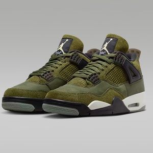 Jordan Retro 4 SE Craft “Medium Olive” sneakers, New in Box, M13